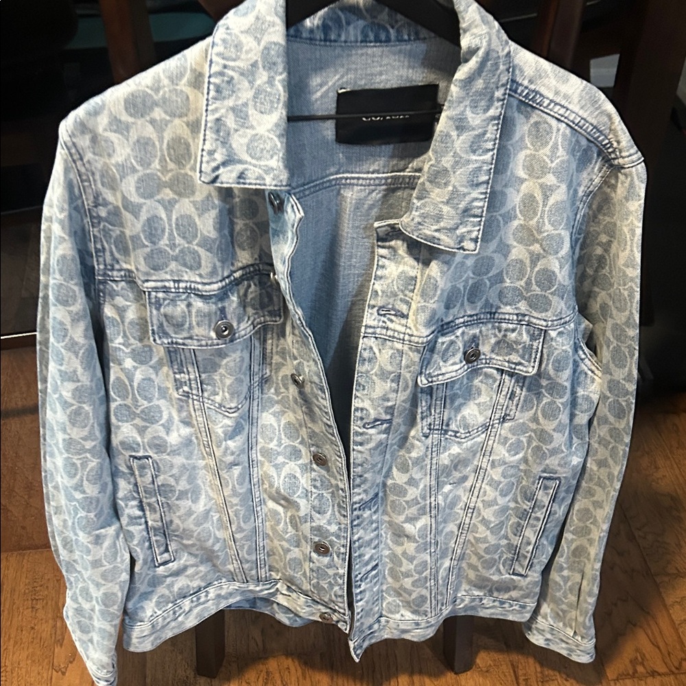 Coach Light Blue Patterned Denim Jacket - image 8